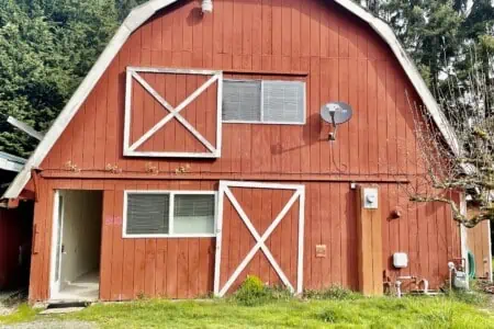 Storage workspace in Sammamish