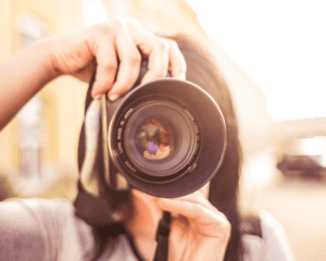 21 Ideas to Start a Business at Home photographer