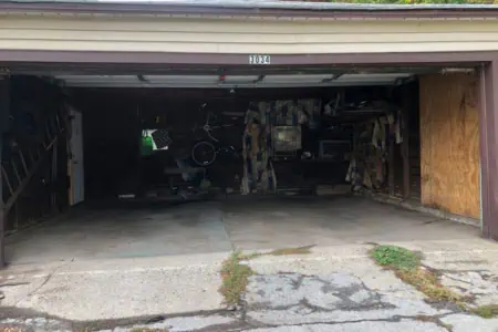 Private Secured Indoor Garage Storage